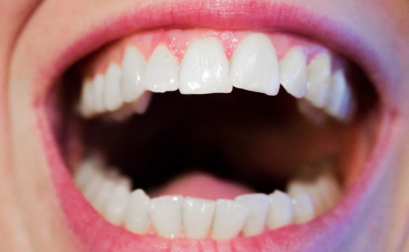 Dzisiejsza technologia wykorzystywana w salonach stomatologii estetycznej może spowodować, że odzyskamy śliczny uśmiech.